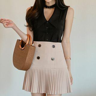 Set: Sleeveless Choker Neck Buttoned Top + A-line Mini Pleated Skirt