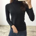 Mock-neck Slim-fit T-shirt