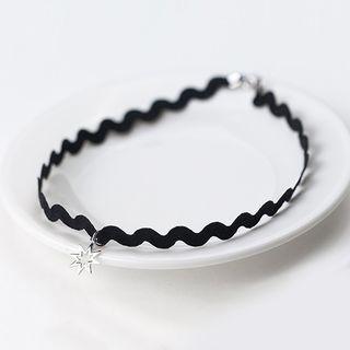 925 Sterling Silver Star Pendant Choker As Shown In Figure - One Size