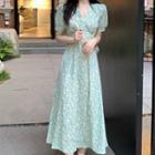 Puff-sleeve V-neck Floral Midi A-line Dress Green - One Size