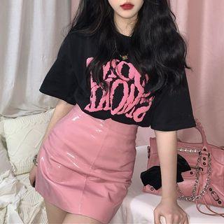 Short-sleeve Lettering T-shirt / Faux Leather Mini Pencil Skirt