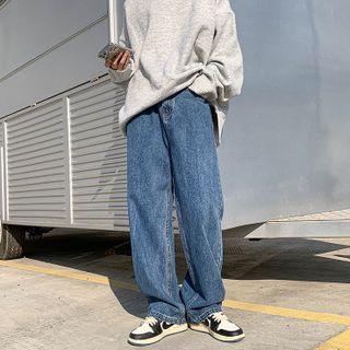 Straigh Leg Jeans