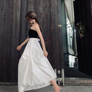 Plain Shirred Maxi A-line Skirt