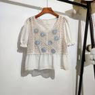 Short-sleeve Floral Crochet Top