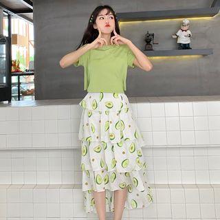 Short-sleeve T-shirt / Printed Midi A-line Skirt