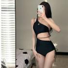 One-shoulder Cut-out Chain Strap Swimsuit