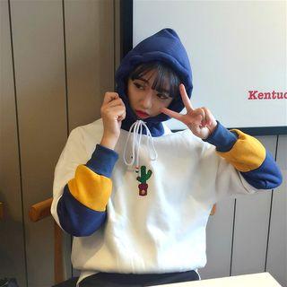 Cactus Embroidered Color-block Hooded Sweatshirt