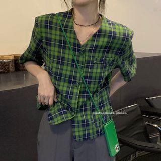 Short-sleeve Plaid Button-up Blouse Plaid - Green - One Size