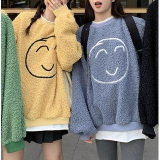 Long-sleeve Mock Two Piece Embroidered Fleece Sweatshirt