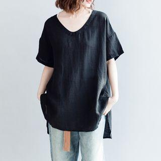 Short-sleeve Slit Blouse