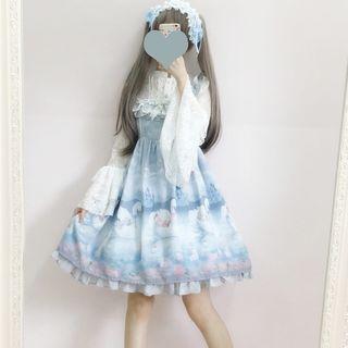 Headpiece / Sleeveless Printed A-line Dress