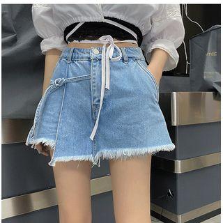 Elbow-sleeve V-neck Blouse / Denim Skort