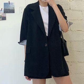 Elbow-sleeve Single-button Blazer / High-waist Shorts