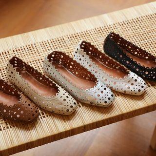Geo-pattern Perforated Flats