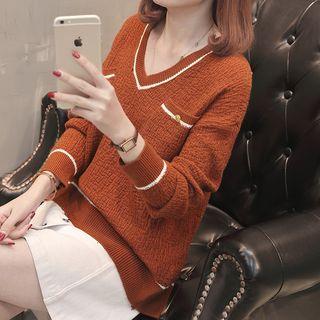 V-neck Pocketed Sweater