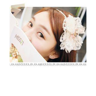 Hair Band With Corsage Accent