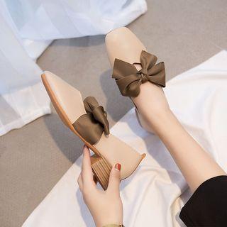Bow-accent Chunky-heel Mary Jane Pumps