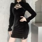 Tie-front Velvet Short Puff-sleeve Mini Qipao