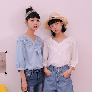 Elbow-sleeve Lace Trim V-neck Blouse