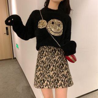 Smile Furry Sweater / Leopard Pattern A-line Skirt