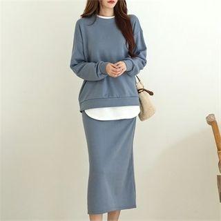 Fleece-lined Pullover & Long Skirt Set