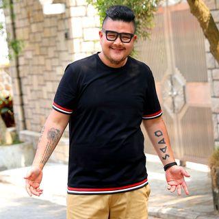 Short-sleeve Stripe Panel T-shirt