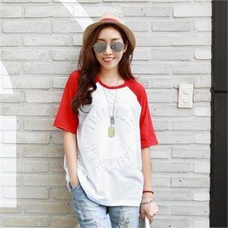 Contrast Raglan-sleeve Embossed Lettering T-shirt