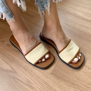Contrast-panel Slide Sandals