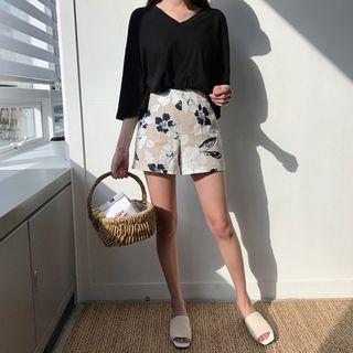 Floral Patterned Band-waist Shorts