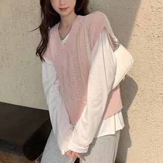 V-neck Cable Knit Vest / Long-sleeve T-shirt