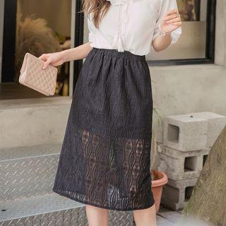 Lace Patterned Slit-back Midi Skirt
