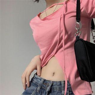 Irregular Slit Cropped T-shirt