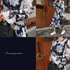 Round-neck Floral Print Chiffon Dress With Sash Navy Blue - One Size