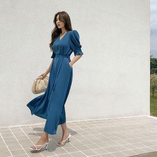 Monotone Maxi Flare Dress With Sash