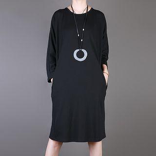 Open-back Long-sleeved Midi Dress