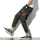 Cropped Lettering Camo Pants