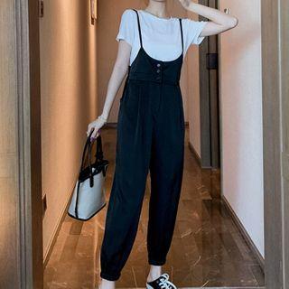 Set: Plain Short-sleeve T-shirt + Cropped Suspender Pants
