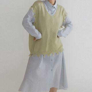 Pinstriped Long Shirt / Fringed Trim Knit Vest