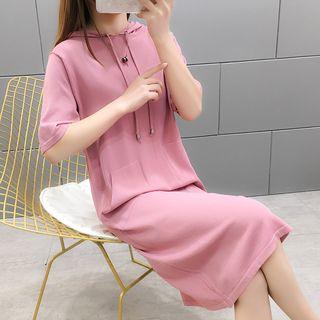 Short-sleeve Hooded Midi Knit Dress
