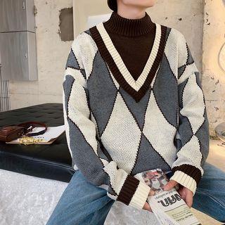 Mock Two Piece Pattern Printed Sweater