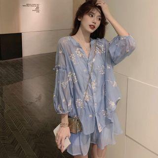 Set: Long-sleeve V-neck Floral Blouse + High-waist Plain Wide-leg Shorts