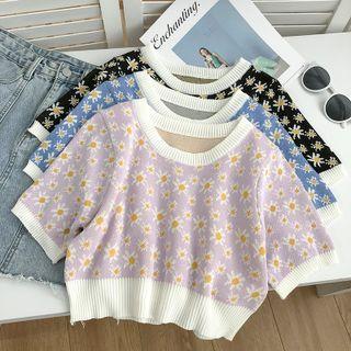 Short-sleeve Floral Knit Crop Top