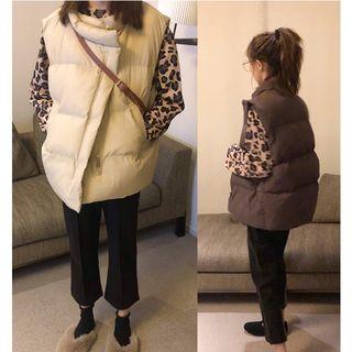 Long-sleeve Leopard Print Top / Padded Vest / Cropped Pants