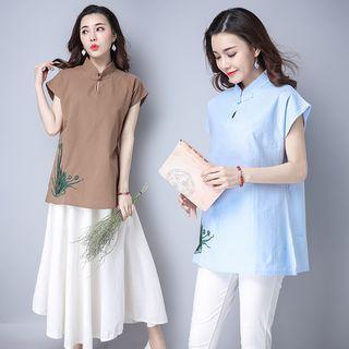 Embroidered Frog-button Short-sleeve Top