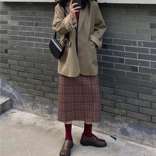 Plain Blazer / T-shirt / Plaid Midi Skirt