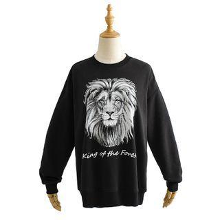 Lion Print Pullover