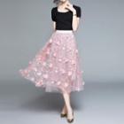 Set: Short-sleeve Plain Top + Floral Mesh Midi Skirt