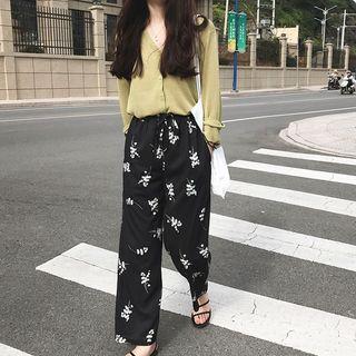 Plain V-neck Cardigan / Print Chiffon Wide-leg Pants