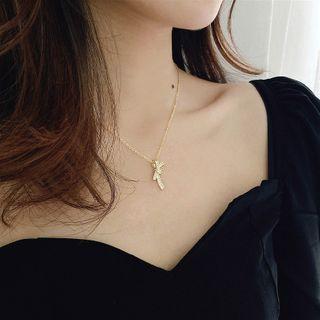 Alloy Bow Pendant Necklace Gold - One Size