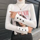 Turtle-neck Button-cuff Slim Top